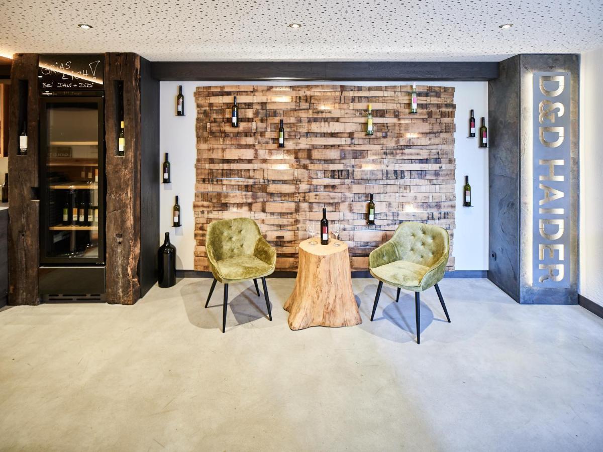 Weingut Gaestehaus D&D Haider Jois Ngoại thất bức ảnh